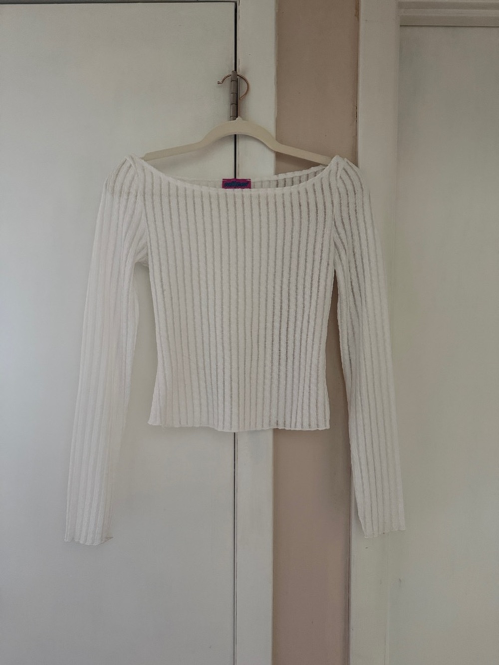 White Ribbed Long-Sleeve Women's Sweater